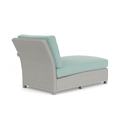 Lloyd Flanders™ Hamptons Left Arm Chaise - Platinum