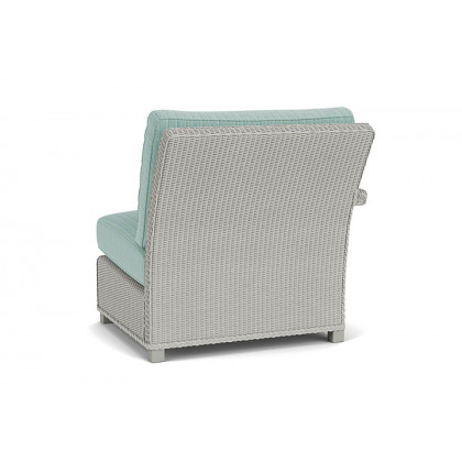 Lloyd Flanders™ Hamptons Right Arm Sectional - Platinum