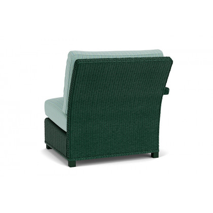 Lloyd Flanders™ Hamptons Right Arm Sectional - Woodland