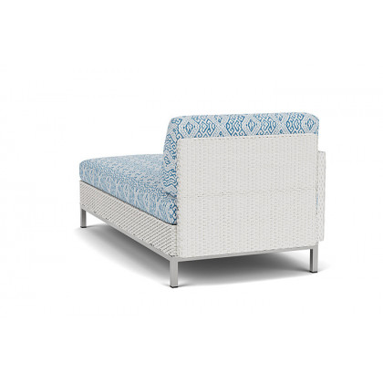 Lloyd Flanders™ Elements Right Arm Chaise with Loom Arm and Back - Matte White