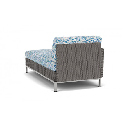 Lloyd Flanders™ Elements Right Arm Chaise with Loom Arm and Back - Pewter