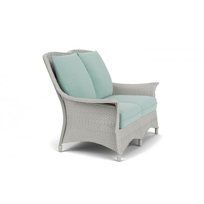 Lloyd Flanders™ Mandalay Loveseat  - Platinum