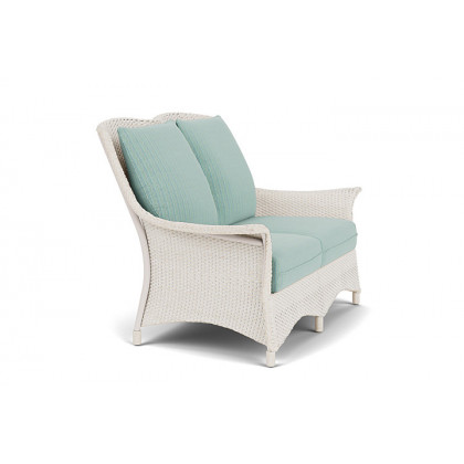 Lloyd Flanders™ Mandalay Loveseat  - Antique White