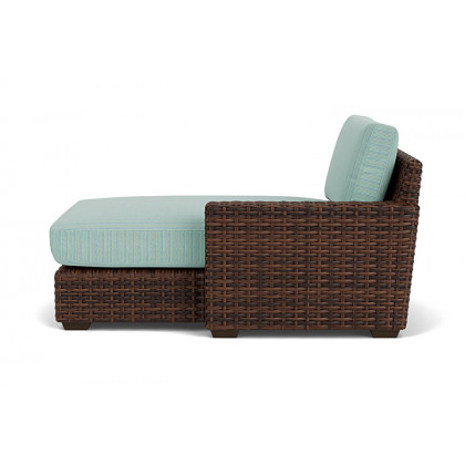 Lloyd Flanders™ Contempo Left Arm Chaise - Unearth Dew