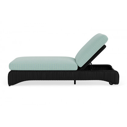 Lloyd Flanders™ Loom Chaise - Ebony