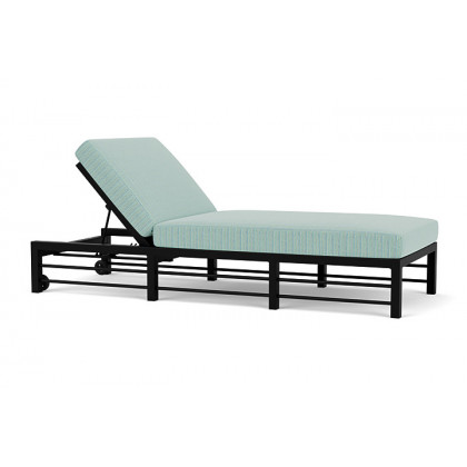 Lloyd Flanders™ Southport Chaise  - Linen, Unearth Dew