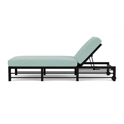 Lloyd Flanders™ Southport Chaise  - Linen, Unearth Dew