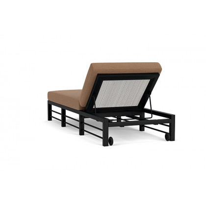 Lloyd Flanders™ Southport Chaise  - Matte White, Canvas Natural