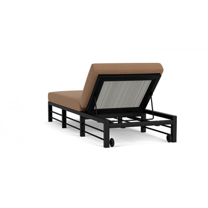 Lloyd Flanders™ Southport Chaise  - Platinum, Canvas Natural
