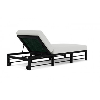 Lloyd Flanders™ Southport Chaise  - Woodland, Loveboat Mint