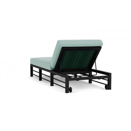 Lloyd Flanders™ Southport Chaise  - Woodland, Unearth Dew