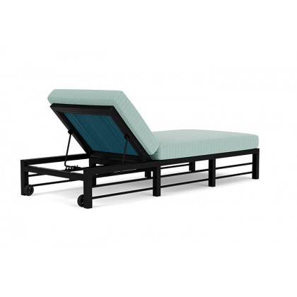 Lloyd Flanders™ Southport Chaise  - Peacock, Unearth Dew