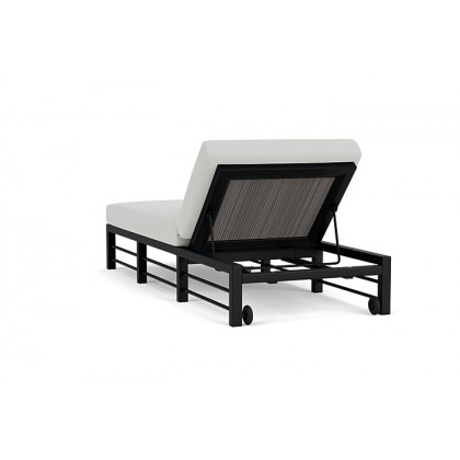 Lloyd Flanders™ Southport Chaise  - Pewter, Loveboat Mint