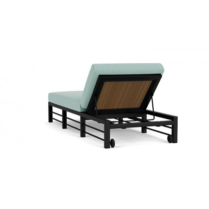 Lloyd Flanders™ Southport Chaise  - Hickory, Unearth Dew