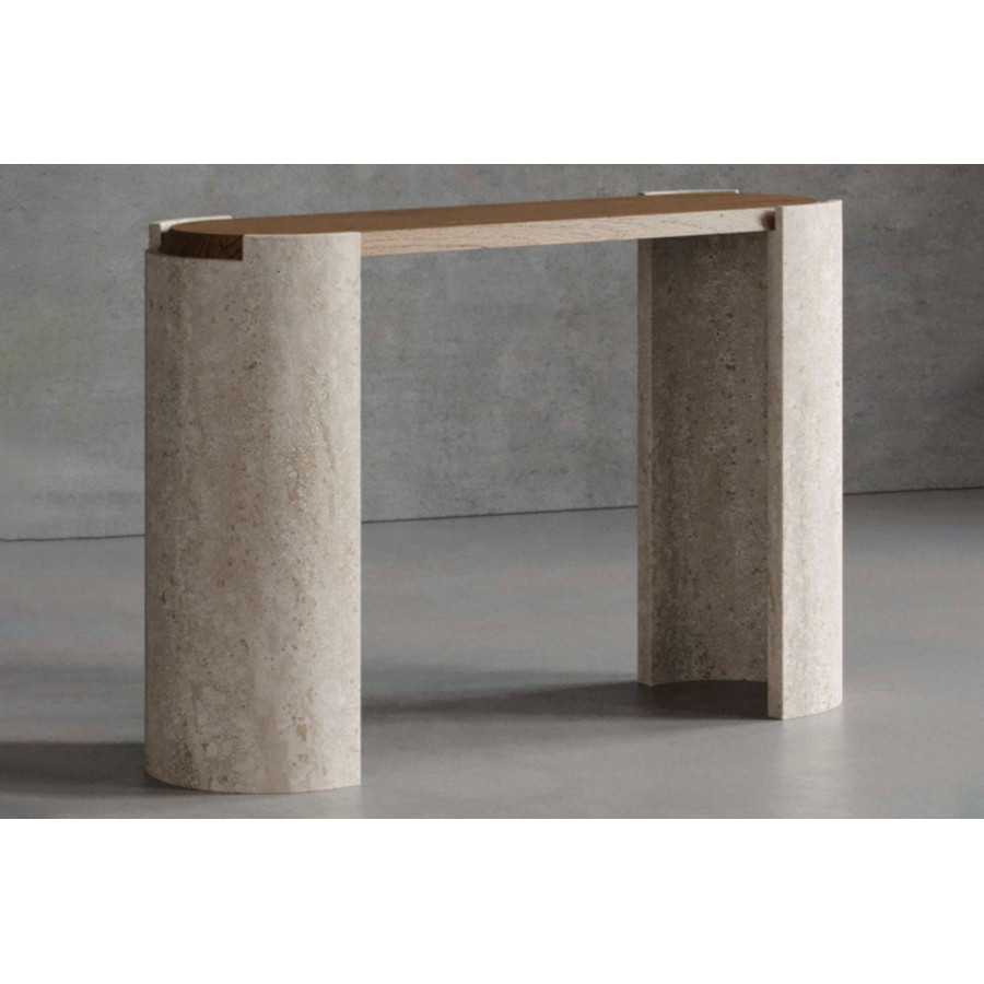 Madina Tsarikaeva - Antiquite Console