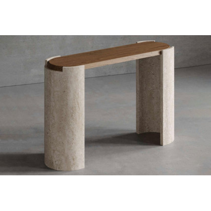 Madina Tsarikaeva - Antiquite Console