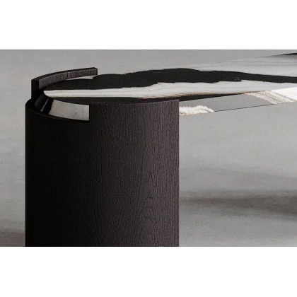 Madina Tsarikaeva - Antiquite Table