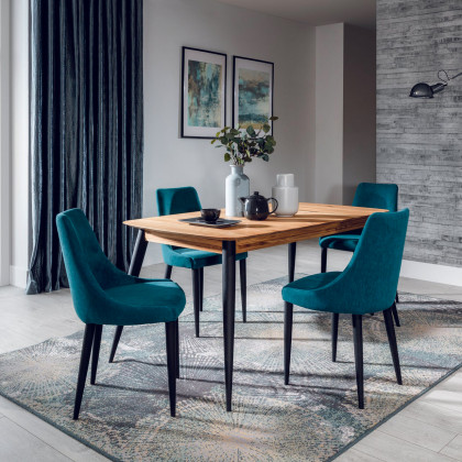 Maxima - Ula Extendable Oak Wood Dining Table in Wood/Black