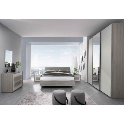 MCS - Pianosa Nightstand