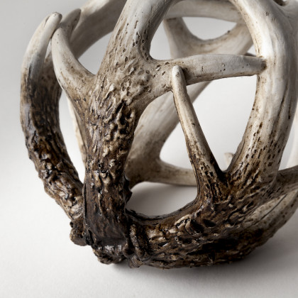 Mercana Ramus Object - White