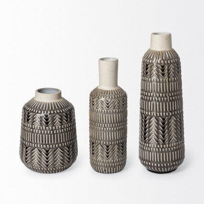 Mercana Riker Vase - Gray/Cream, H9"