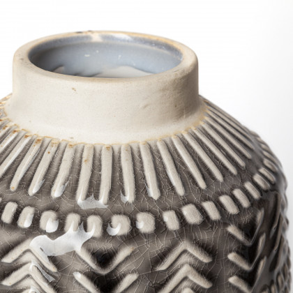 Mercana Riker Vase - Gray/Cream, H9"