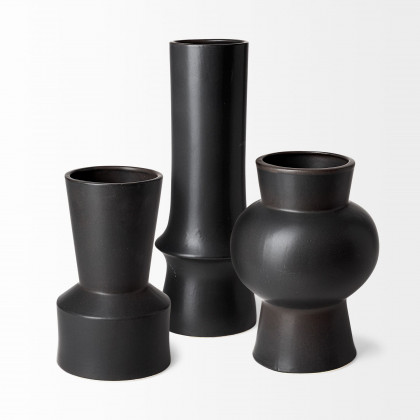 Mercana Laforge Black Vase - Black, H11"