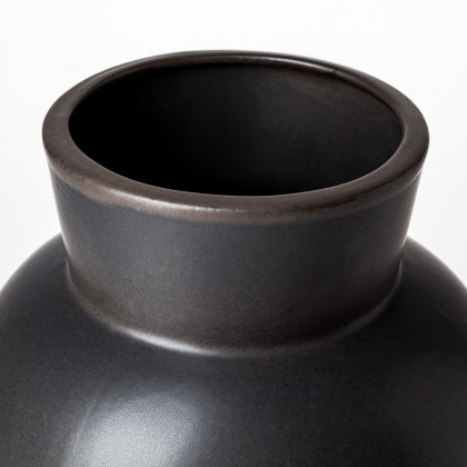 Mercana Laforge Black Vase - Black, H11"