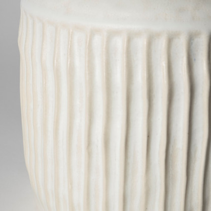 Mercana Judy Vase - Eggshell, H12"
