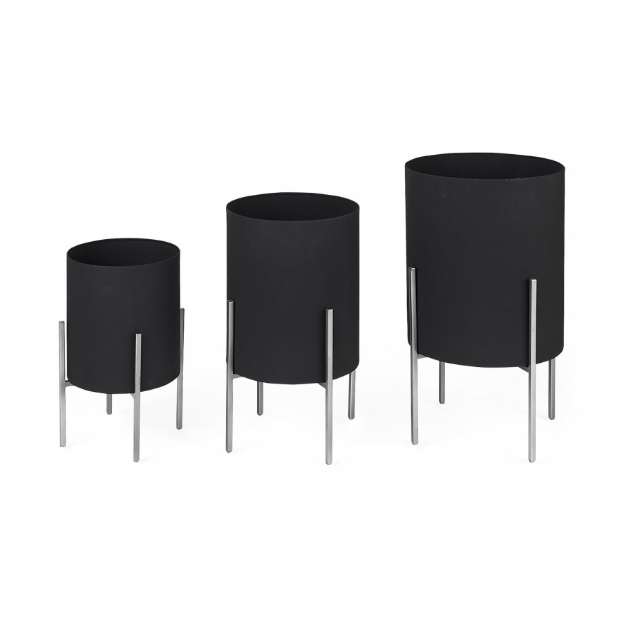 Mercana - Claypoole Black Plant Stands (Set of 3)
