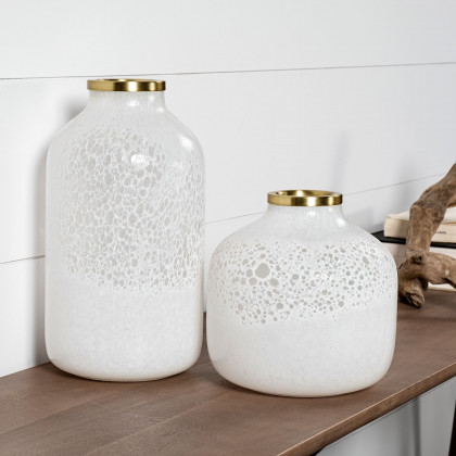 Mercana - Pearl Vase in White, Resin