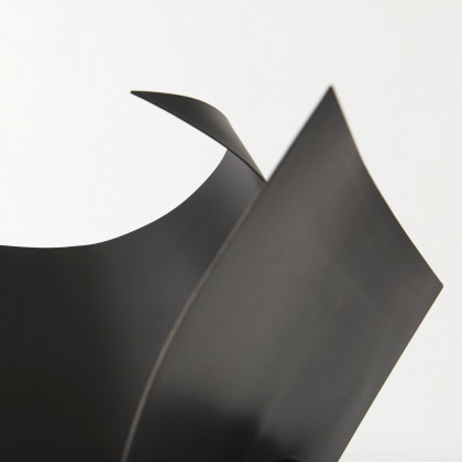 Mercana Francesca Large Object - Black, Metal