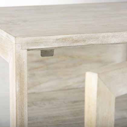 Mercana Arelius End Table with Gold Metal Frame - White