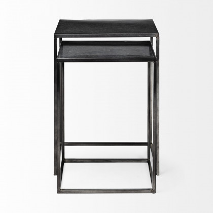 Mercana - Kasey Accent Table in Black, Metal