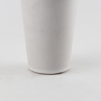 Mercana - Esme Vase in Cream, Ceramic
