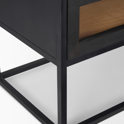 Mercana - Sloan End Table in Black, Metal