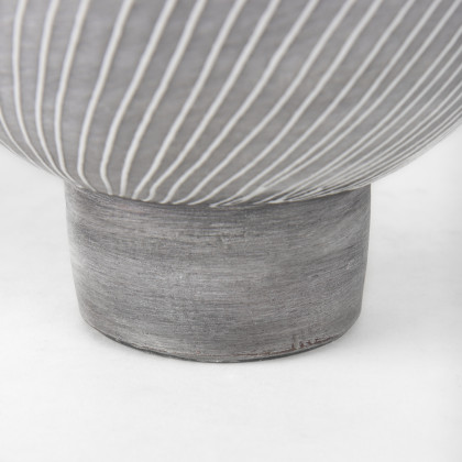 Mercana Blume Medium Vase - Gray, Ceramic