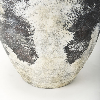 Mercana Boscia 28.9H Double Ear Floor Vase - Black/White