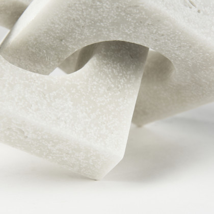 Mercana Linx Small Object - White, Resin