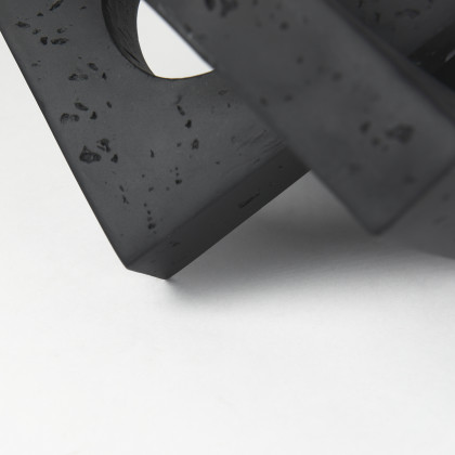 Mercana Linx Small Object - Black, Resin