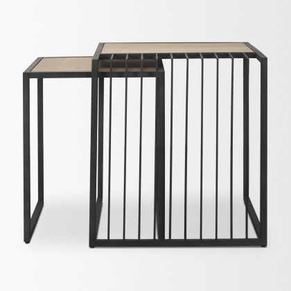 Mercana - Miles End Table in Black, Metal