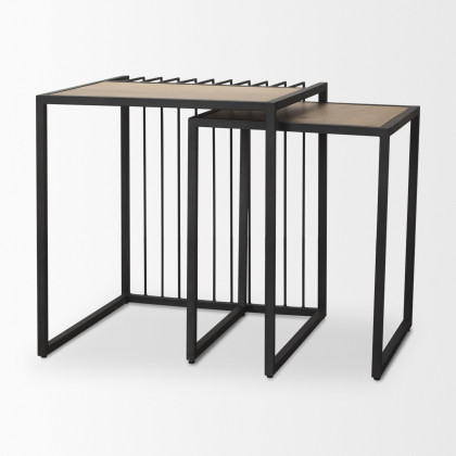 Mercana - Miles End Table in Black, Metal
