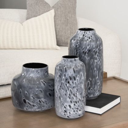 Mercana Masai Medium Vase - Black, Glass