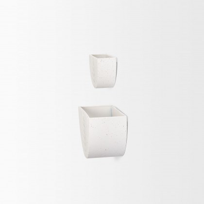 Mercana Shilo Metal Hanging Wall Planter (Set of 2) - White