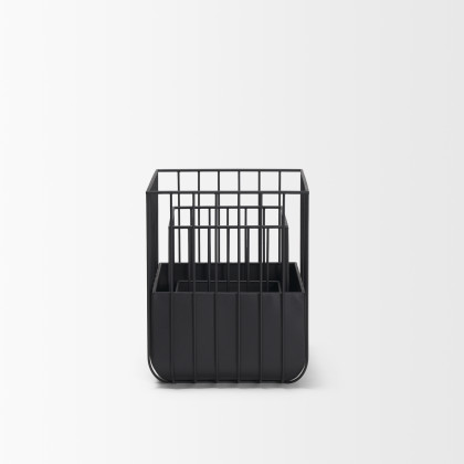 Mercana - Verna Planters in Black, Metal