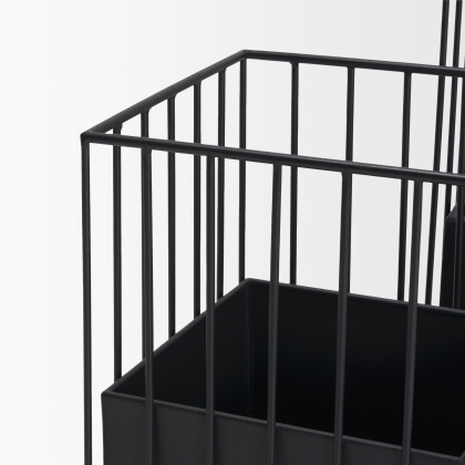 Mercana - Verna Planters in Black, Metal