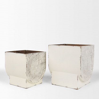 Mercana Medina Medium Planters with Gold Antiquing Metal (Set of 2) - White