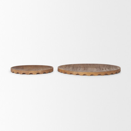 Mercana - Waverly Round Light Brown Wood Scalloped Edged Trays