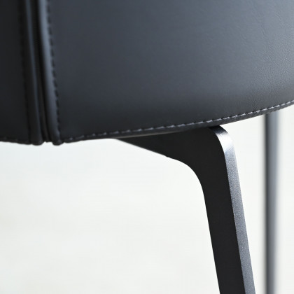 Mobital - Hug Counter Stool