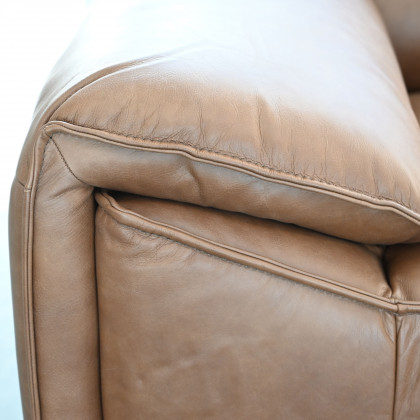Mobital - Osta Loveseat in Cacao Brown
